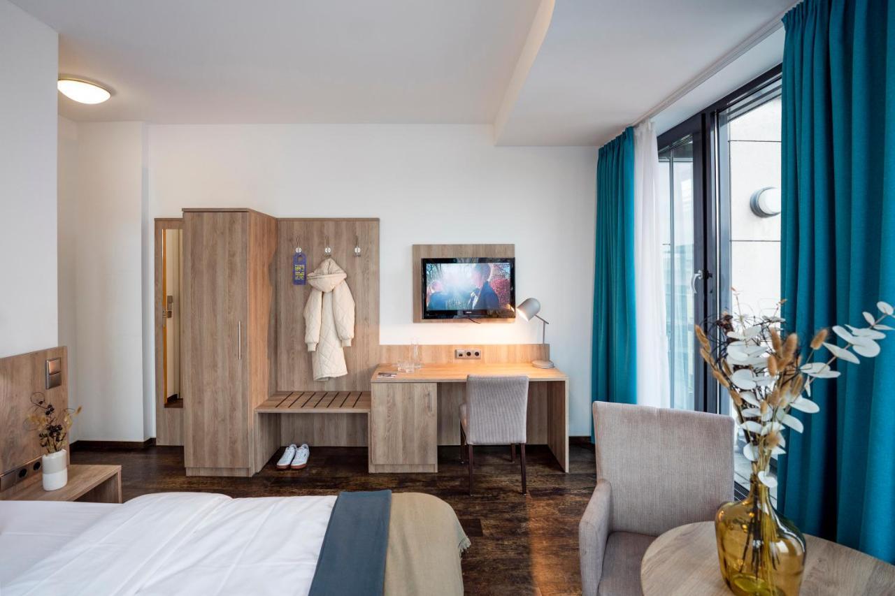 Koncept Hotel Benedikt Siegburg Luaran gambar