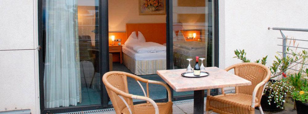 Koncept Hotel Benedikt Siegburg Luaran gambar